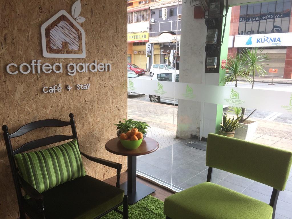 Coffea Garden Cafe & Stay Малакка Экстерьер фото