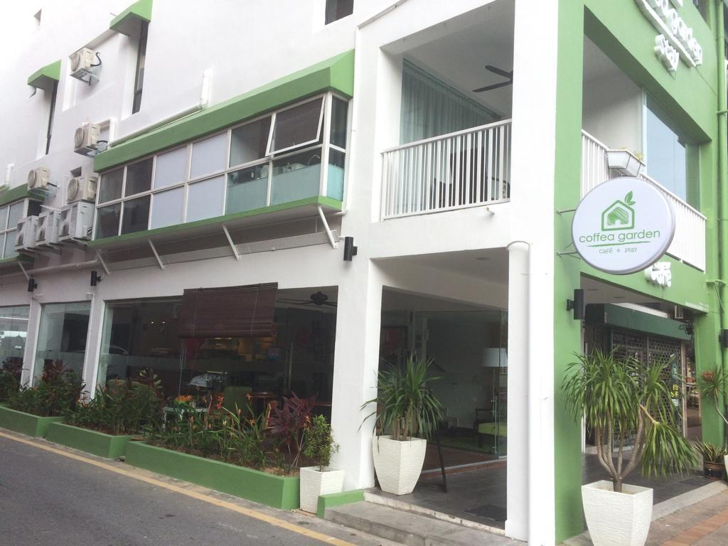 Coffea Garden Cafe & Stay Малакка Экстерьер фото